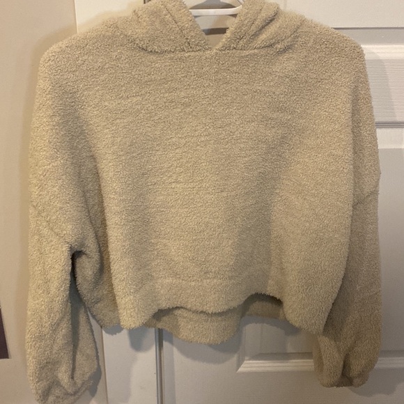 All medium clothes - Picture 5 of 10